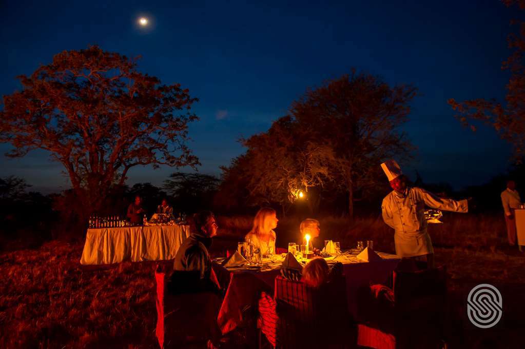 Kirawira Serena Camp Robanda Restaurant foto